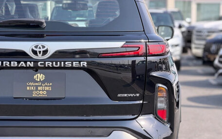 Toyota Urban Cruiser, 2026 год, 3 150 000 рублей, 6 фотография