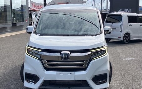 Honda Stepwgn IV, 2021 год, 1 800 000 рублей, 2 фотография