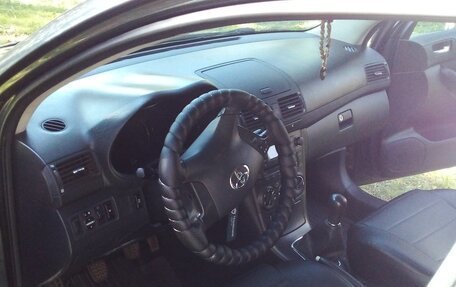 Toyota Avensis III рестайлинг, 2007 год, 990 000 рублей, 8 фотография