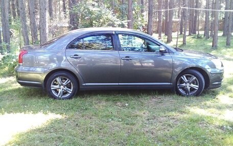 Toyota Avensis III рестайлинг, 2007 год, 990 000 рублей, 4 фотография