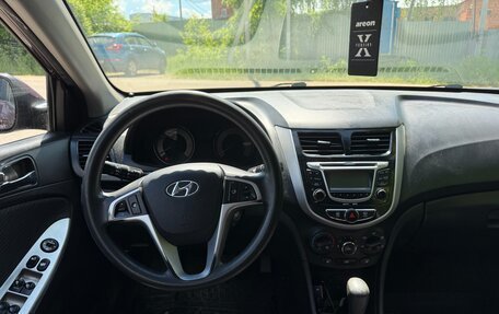 Hyundai Solaris II рестайлинг, 2011 год, 575 000 рублей, 8 фотография