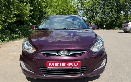 Hyundai Solaris II рестайлинг, 2011 год, 575 000 рублей, 2 фотография