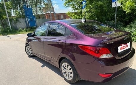 Hyundai Solaris II рестайлинг, 2011 год, 575 000 рублей, 4 фотография