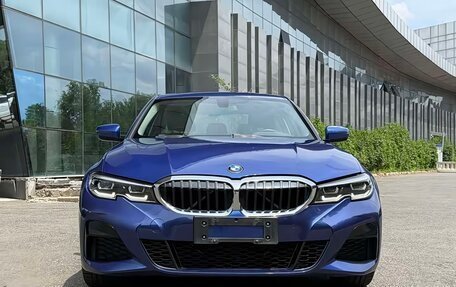 BMW 3 серия, 2021 год, 2 800 000 рублей, 2 фотография