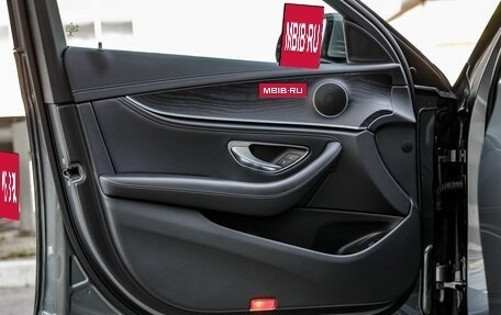 Mercedes-Benz E-Класс, 2018 год, 3 368 000 рублей, 17 фотография