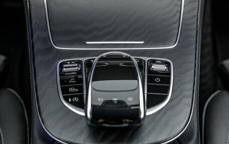 Mercedes-Benz E-Класс, 2018 год, 3 368 000 рублей, 30 фотография