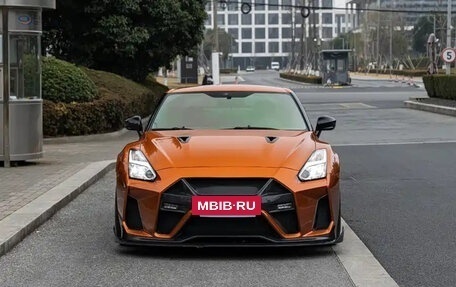 Nissan GT-R, 2018 год, 21 800 000 рублей, 2 фотография