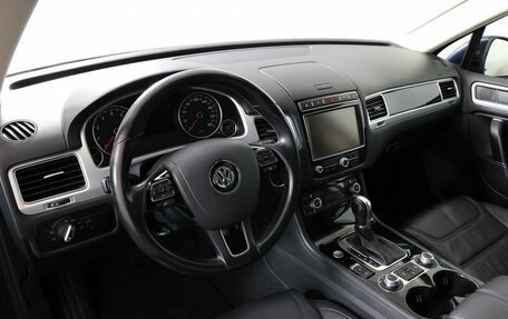 Volkswagen Touareg III, 2015 год, 2 450 000 рублей, 11 фотография