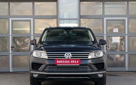 Volkswagen Touareg III, 2015 год, 2 450 000 рублей, 2 фотография