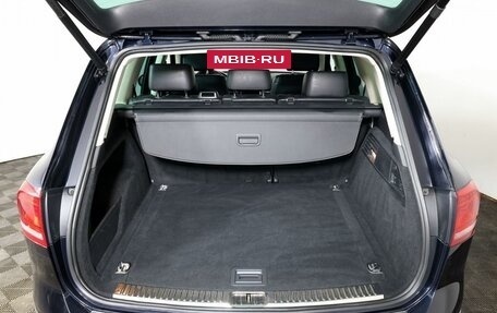 Volkswagen Touareg III, 2015 год, 2 450 000 рублей, 24 фотография