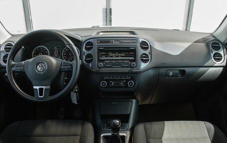 Volkswagen Tiguan I, 2012 год, 1 250 000 рублей, 13 фотография