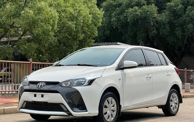 Toyota Yaris XP150 рестайлинг, 2022 год, 1 048 000 рублей, 1 фотография