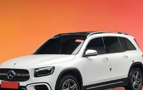 Mercedes-Benz GLB, 2024 год, 6 300 000 рублей, 2 фотография