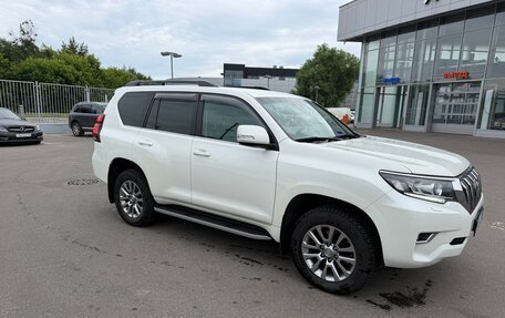 Toyota Land Cruiser Prado 150 рестайлинг 2, 2020 год, 5 000 000 рублей, 5 фотография