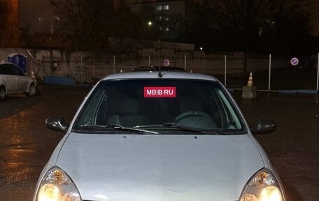 Renault Symbol I, 2005 год, 180 000 рублей, 3 фотография