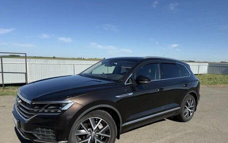 Volkswagen Touareg III, 2020 год, 5 700 000 рублей, 6 фотография
