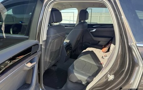 Volkswagen Touareg III, 2020 год, 5 700 000 рублей, 10 фотография