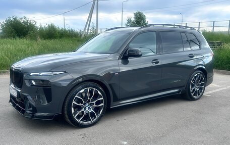 BMW X7, 2024 год, 16 000 000 рублей, 2 фотография