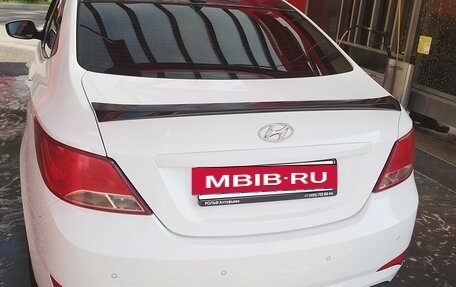 Hyundai Solaris II рестайлинг, 2014 год, 680 000 рублей, 3 фотография