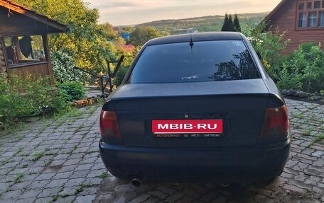Audi A4, 1995 год, 169 000 рублей, 7 фотография