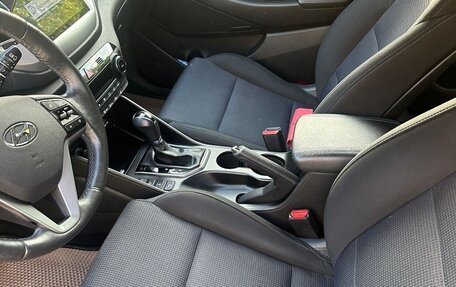 Hyundai Tucson III, 2017 год, 1 800 000 рублей, 12 фотография