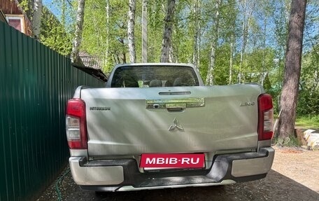 Mitsubishi L200 IV рестайлинг, 2019 год, 1 900 000 рублей, 18 фотография