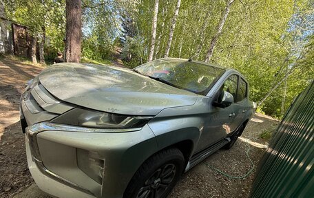 Mitsubishi L200 IV рестайлинг, 2019 год, 1 900 000 рублей, 22 фотография