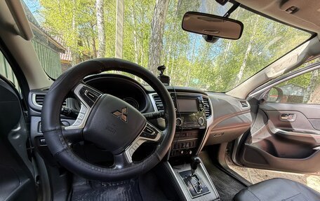 Mitsubishi L200 IV рестайлинг, 2019 год, 1 900 000 рублей, 27 фотография
