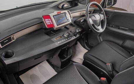 Honda Freed I, 2012 год, 1 229 000 рублей, 17 фотография
