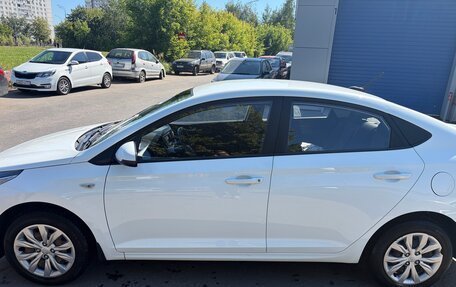 Hyundai Solaris II рестайлинг, 2019 год, 1 020 000 рублей, 2 фотография