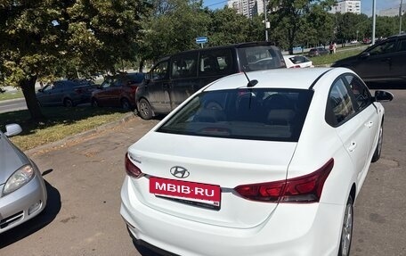 Hyundai Solaris II рестайлинг, 2019 год, 1 020 000 рублей, 4 фотография