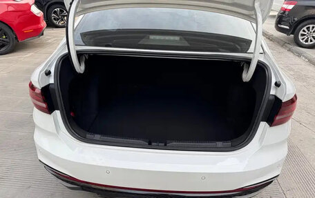 Volkswagen Lavida, 2023 год, 1 500 000 рублей, 9 фотография