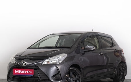 Toyota Vitz, 2017 год, 999 000 рублей, 2 фотография