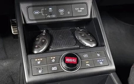 Hyundai Kona, 2023 год, 2 256 000 рублей, 12 фотография