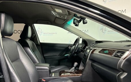 Toyota Camry, 2017 год, 2 049 000 рублей, 11 фотография