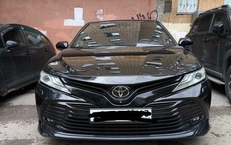 Toyota Camry, 2019 год, 3 000 000 рублей, 1 фотография