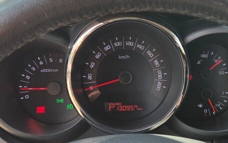 KIA Soul I рестайлинг, 2011 год, 950 000 рублей, 27 фотография