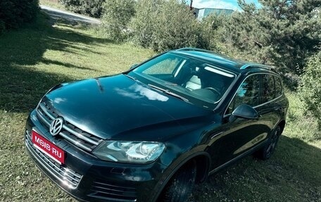 Volkswagen Touareg III, 2013 год, 2 450 000 рублей, 2 фотография