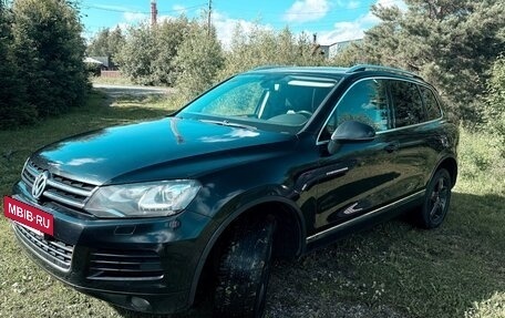 Volkswagen Touareg III, 2013 год, 2 450 000 рублей, 3 фотография