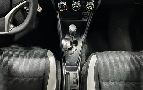 Toyota Yaris XP150 рестайлинг, 2022 год, 1 200 000 рублей, 9 фотография