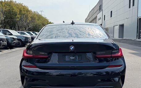 BMW 3 серия, 2022 год, 2 900 000 рублей, 6 фотография