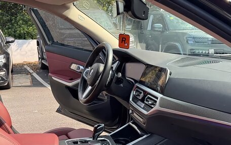 BMW 3 серия, 2022 год, 2 900 000 рублей, 11 фотография