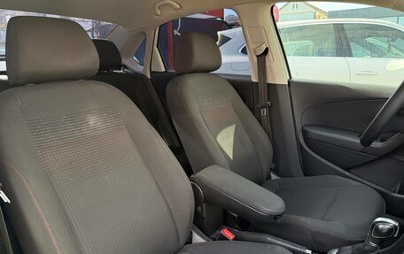 Volkswagen Polo VI (EU Market), 2017 год, 1 100 000 рублей, 29 фотография