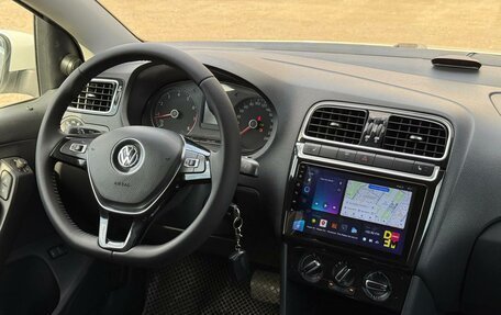 Volkswagen Polo VI (EU Market), 2017 год, 1 100 000 рублей, 27 фотография