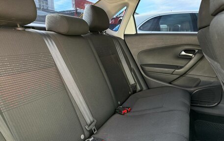 Volkswagen Polo VI (EU Market), 2017 год, 1 100 000 рублей, 31 фотография