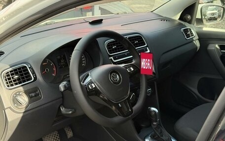 Volkswagen Polo VI (EU Market), 2017 год, 1 100 000 рублей, 23 фотография