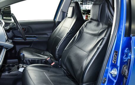 Toyota Aqua I, 2013 год, 920 000 рублей, 7 фотография