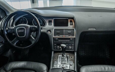 Audi Q7, 2008 год, 1 263 200 рублей, 11 фотография