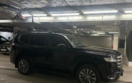 Toyota Land Cruiser, 2024 год, 13 900 000 рублей, 3 фотография