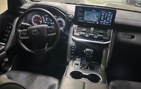 Toyota Land Cruiser, 2024 год, 13 900 000 рублей, 10 фотография